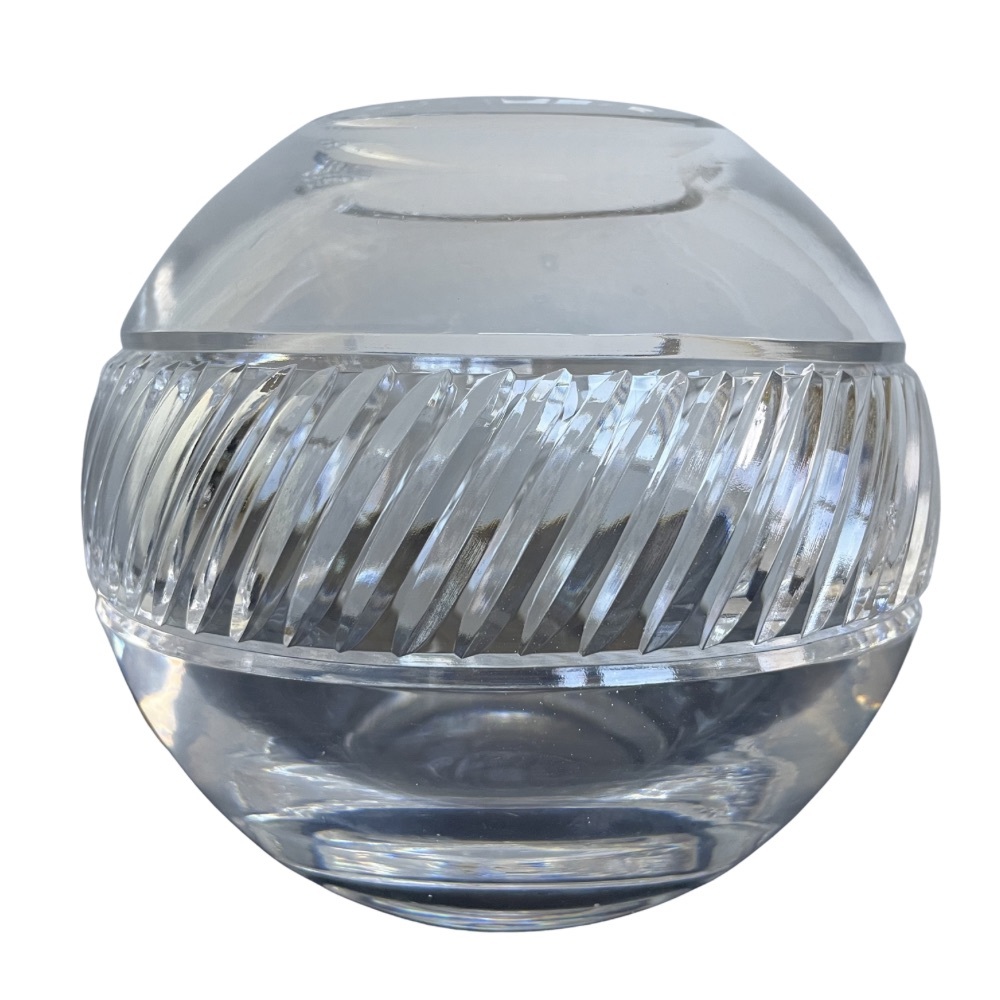 Tiffany & Co 8” Cut Glass Bowl • Ribbed Diagonal Pattern • Vintage Tiffany Decor